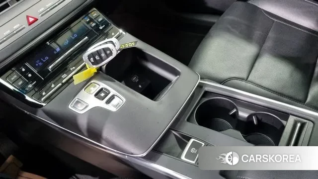 Hyundai The New Grandeur IG id 3004224 из Кореи 19