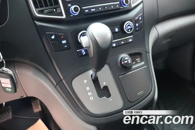 Hyundai The New Grand Starex id 2688318 из Кореи 19