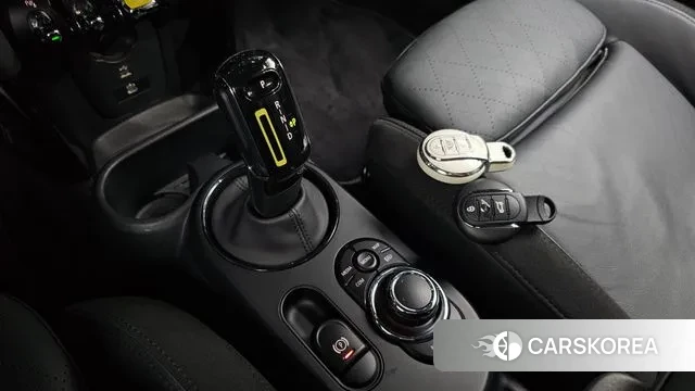 Mini Cooper Electric id 3148039 из Кореи 19