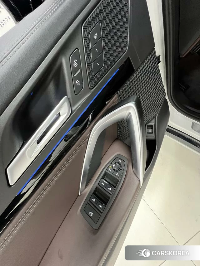 BMW X1 id 4301437 из Китая 21