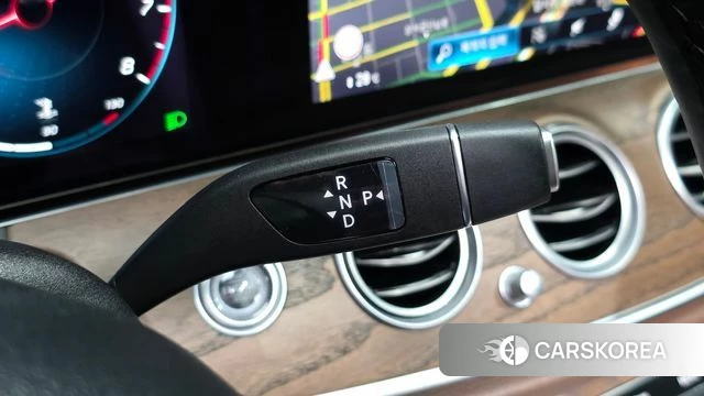 Mercedes-Benz E-Class W213 id 3892504 из Кореи 19