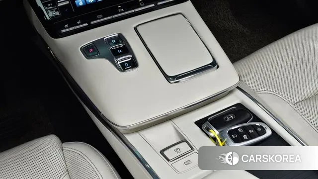 Hyundai The New Grandeur IG id 3546055 из Кореи 19