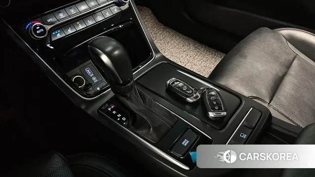 Hyundai Grandeur IG id 3029275 из Кореи 19