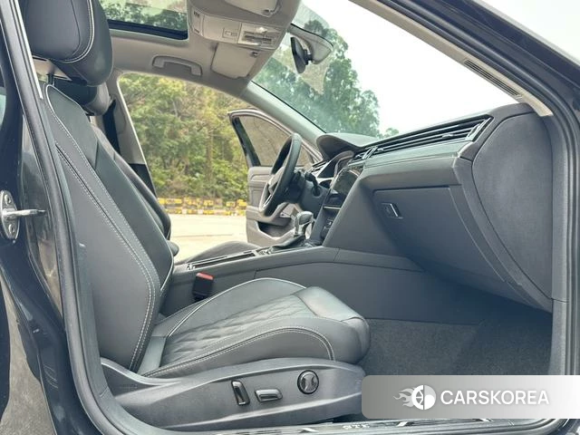 Volkswagen Magotan PHEV id 4261878 из Китая 15