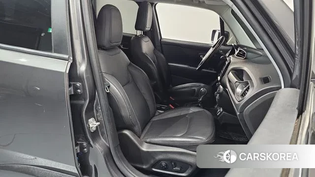 Jeep Renegade id 3281483 из Кореи 19