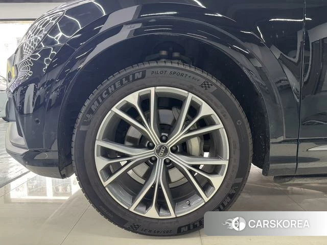 Audi Q8 id 4274451 из Китая 9