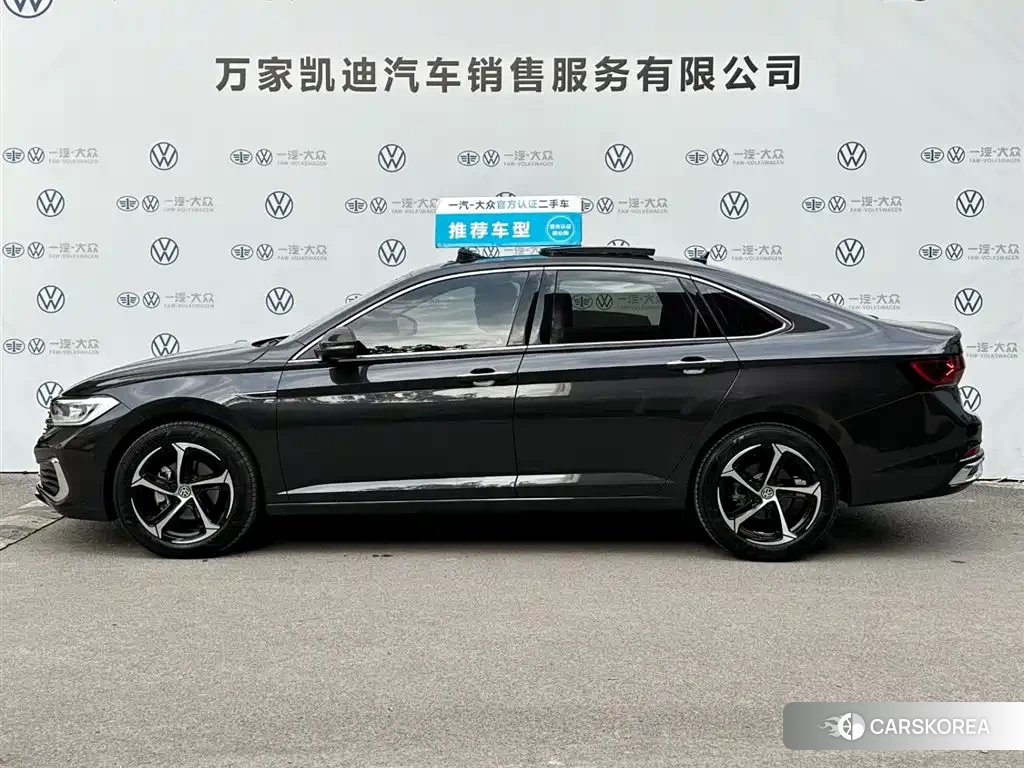 Volkswagen Sagitar id 4576320 из Китая 33