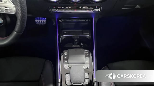 Mercedes-Benz GLA - Class H247 id 4577046 из Кореи 19