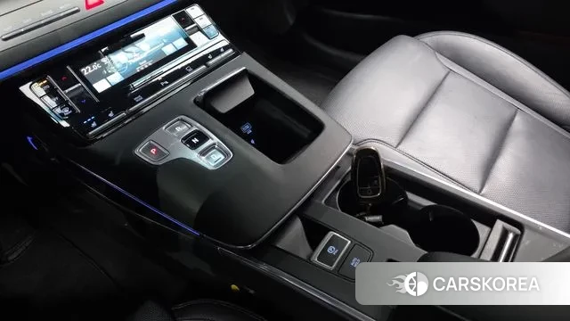 Hyundai The New Grandeur IG id 3279810 из Кореи 19