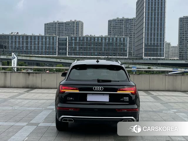 Audi Q5L id 4359041 из Китая 20