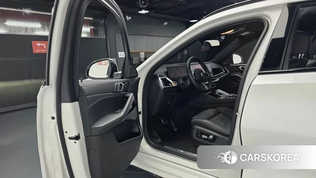 BMW X6 (G06) id 4607913 из Кореи 35