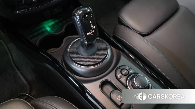 Mini Cooper Clubman id 3940567 из Кореи 19