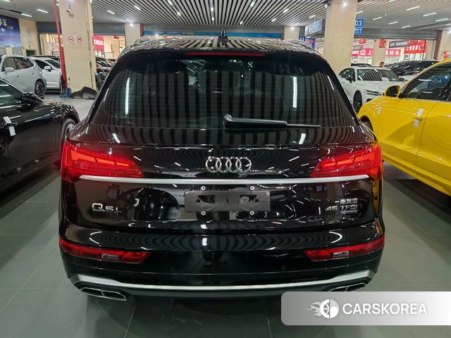 Audi Q5L id 4278241 из Китая 15