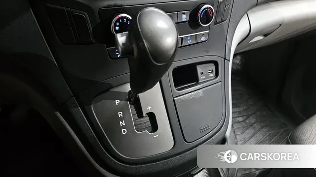 Hyundai The New Grand Starex id 3060736 из Кореи 19