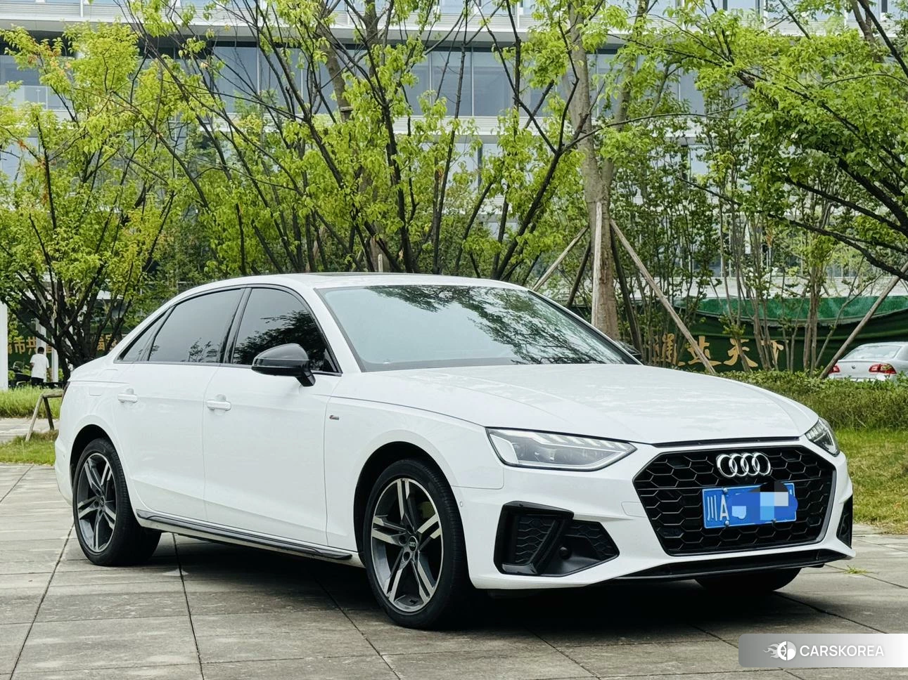 Audi A4L id 4467910 из Китая 21