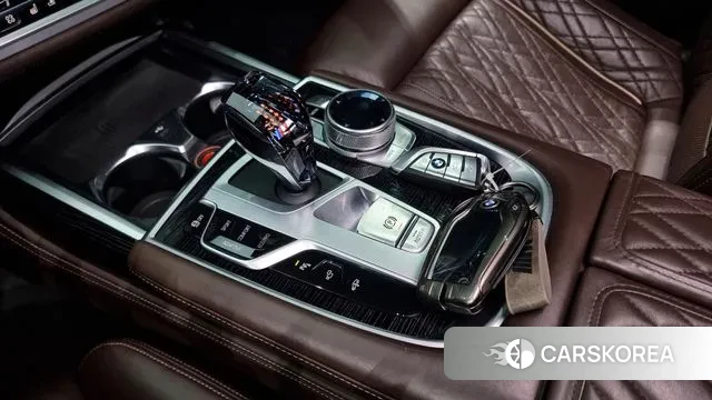 BMW 7 Series (G11) id 3055271 из Кореи 19