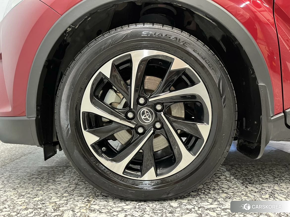 Toyota IZOA id 4499091 из Китая 16