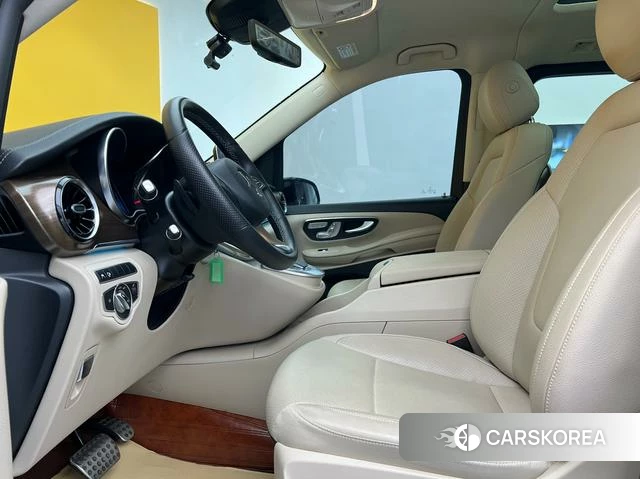 Mercedes-Benz V-class id 4256535 из Китая 38