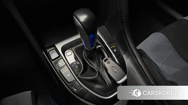 Hyundai Veloster (JS) id 4188414 из Кореи 29