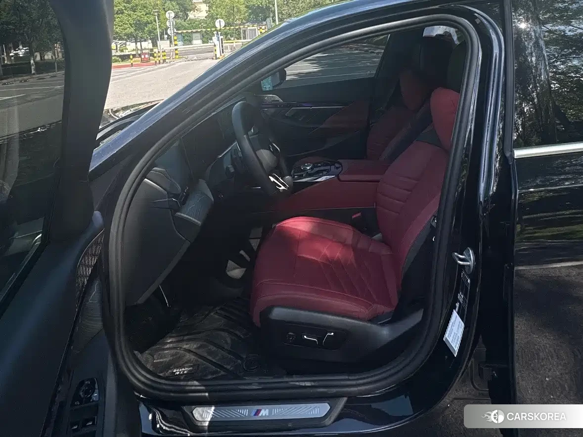 BMW 5 series id 4664605 из Китая 14