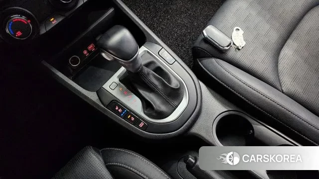 Kia Come New K3 id 3703348 из Кореи 19