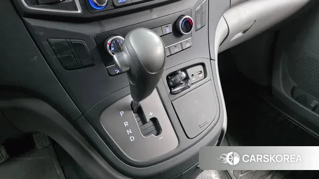 Hyundai The New Grand Starex id 3519594 из Кореи 19