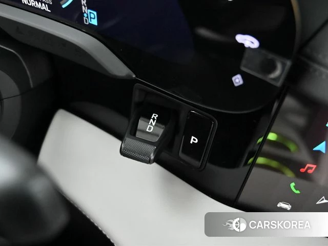 Porsche Taycan id 3786033 из Кореи 19