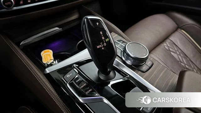 BMW 5 Series (G30) id 4378119 из Кореи 30