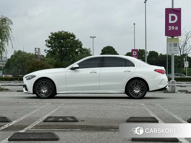 Mercedes-Benz Class C id 4358976 из Китая 10