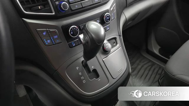 Hyundai The New Grand Starex id 4703315 из Кореи 19