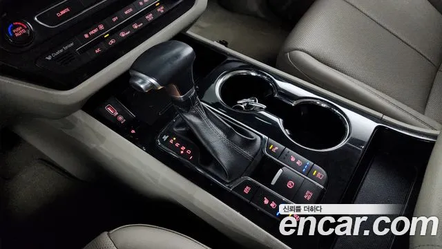 Kia The New Carnival id 2712325 из Кореи 19