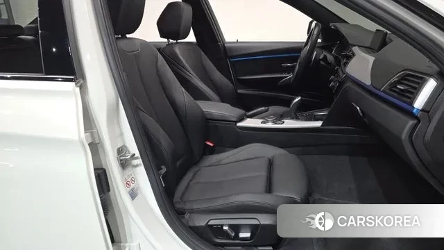 BMW 3 Series (F30) id 3045675 из Кореи 19