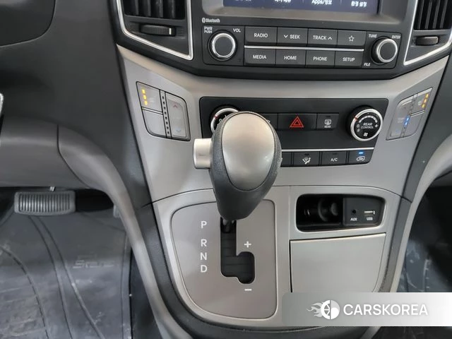 Hyundai The New Grand Starex id 3813722 из Кореи 19