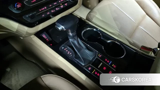 Kia The New Carnival id 3788977 из Кореи 19