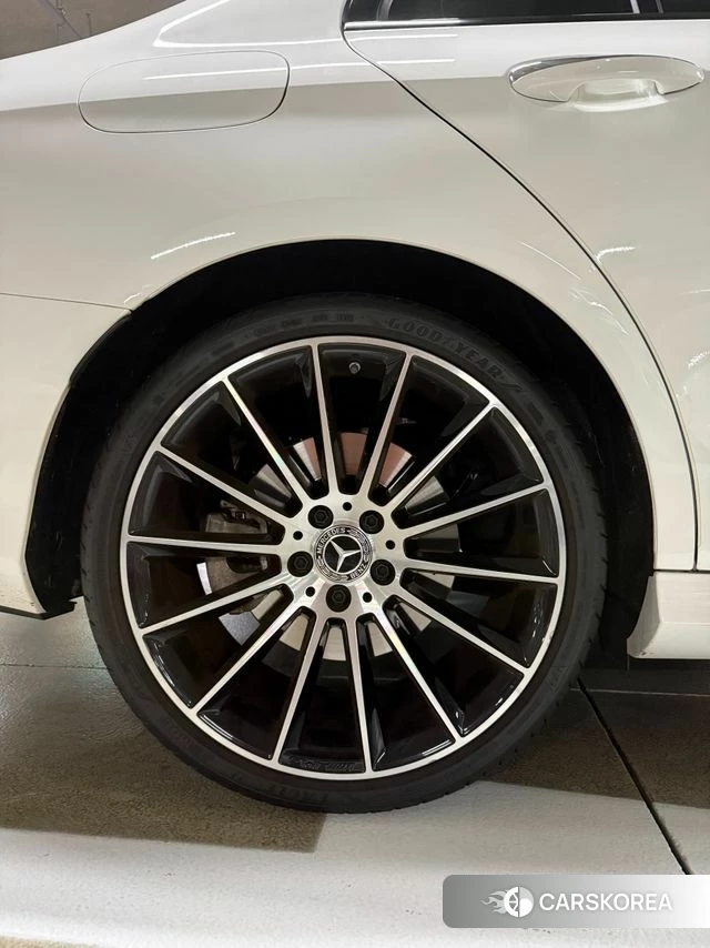 Mercedes-Benz E-Class W213 id 4706811 из Кореи 9