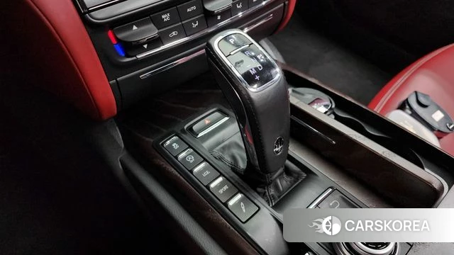 Maserati Quattroporte id 4330969 из Кореи 33