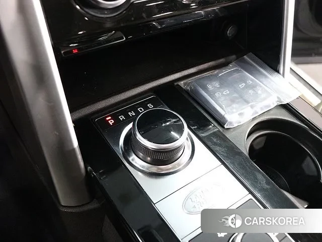 Land Rover Discovery 5 id 3627212 из Кореи 19