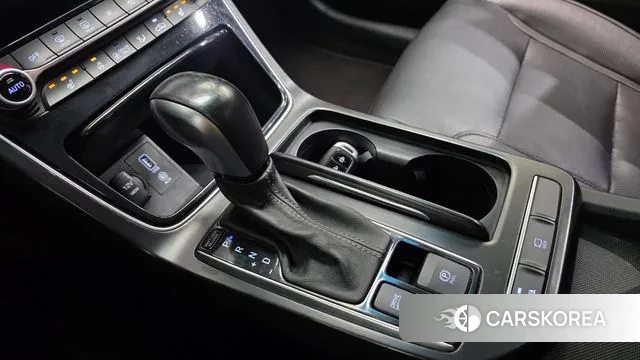 Hyundai Grandeur IG Hybrid id 3072019 из Кореи 19