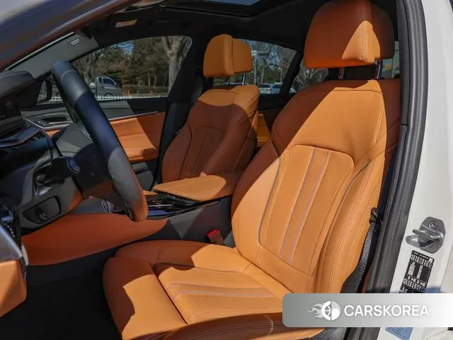 BMW 5 Series (G30) id 3756920 из Кореи 19