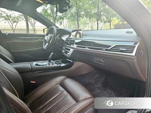 BMW 7 series id 4257418 из Китая 21