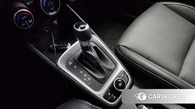 Hyundai Venue id 3044946 из Кореи 19