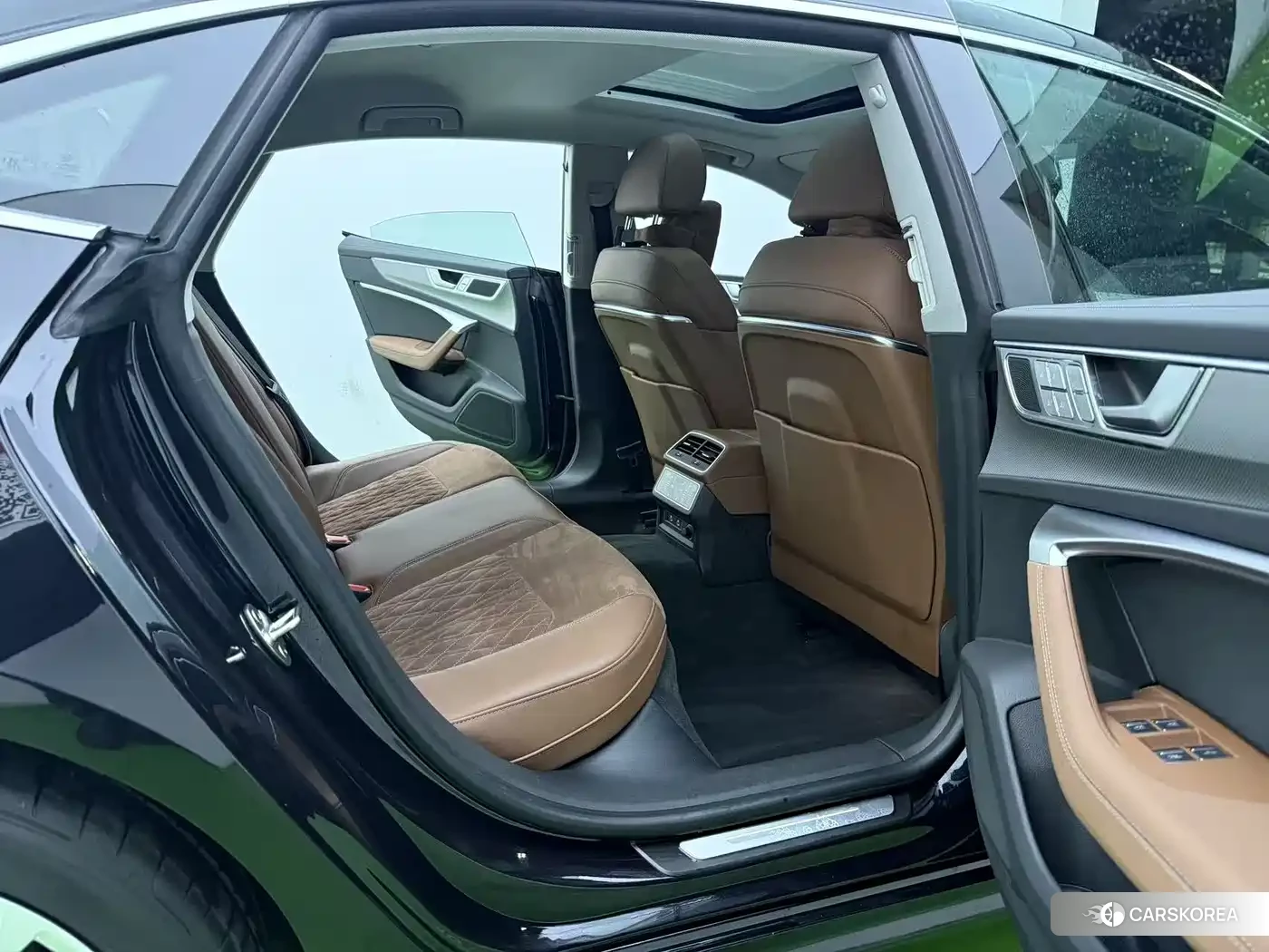 Audi A7L id 4547370 из Китая 10