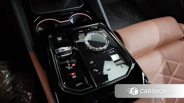 BMW 5 Series (G60) id 4222521 из Кореи 31