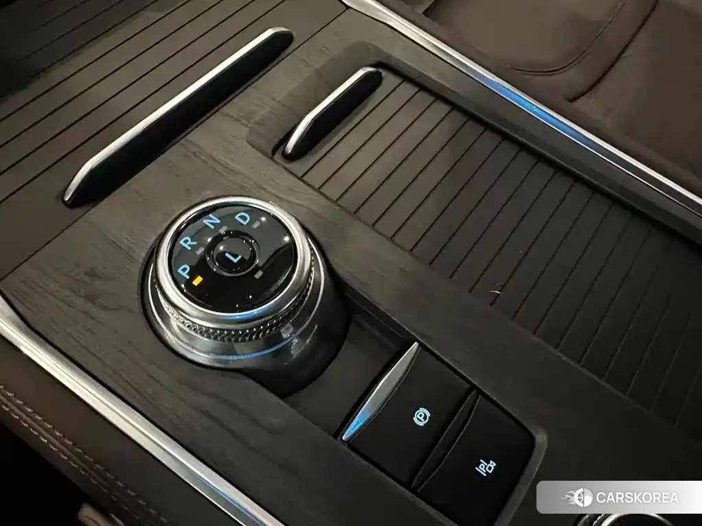 Ford Explorer id 4601724 из Китая 13
