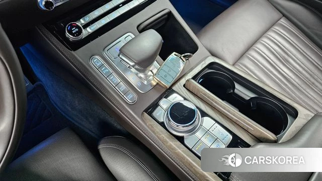 Genesis G90 id 3827503 из Кореи 19