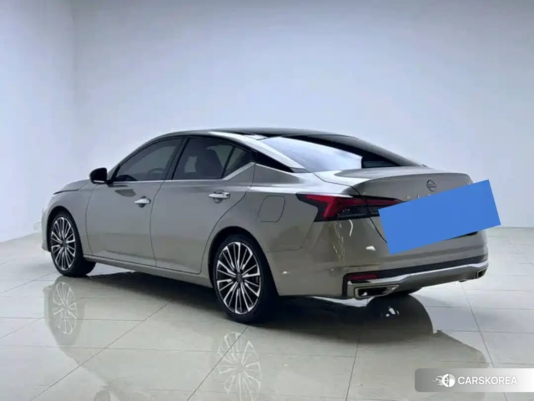 Nissan Teana id 4570439 из Китая 9