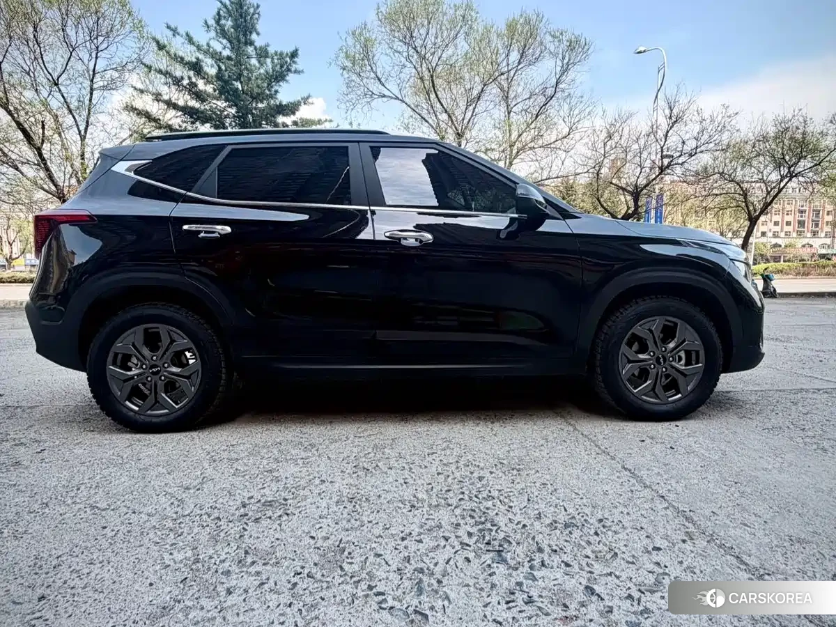 Kia Seltos id 4512928 из Китая 23