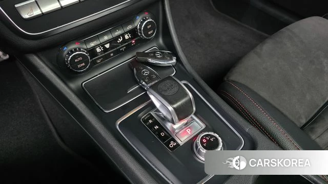 Mercedes-Benz GLA-Class X156 id 4698887 из Кореи 32