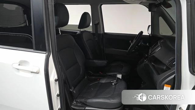 Kia The New Kia Ray EV id 3858558 из Кореи 19