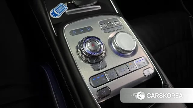 Genesis G90 (RS4) id 2969185 из Кореи 19